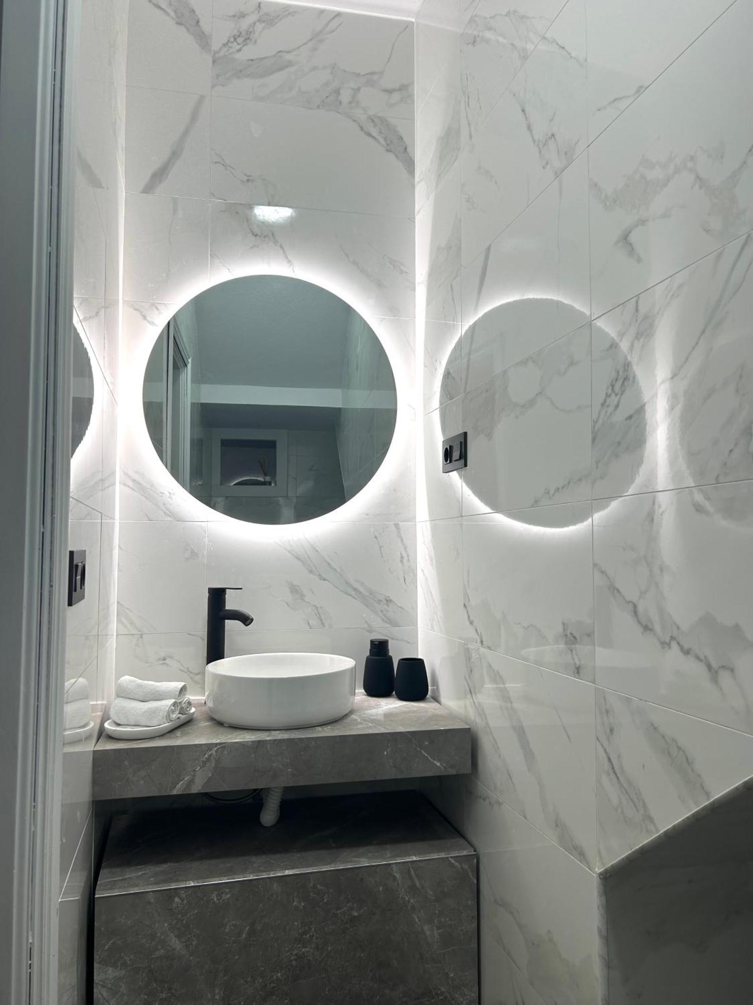 Apartamento En 卡马里纳斯 外观 照片